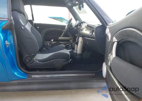 2007 Mini Cooper S from USA, damaged, VIN WMWRH33587TL95236